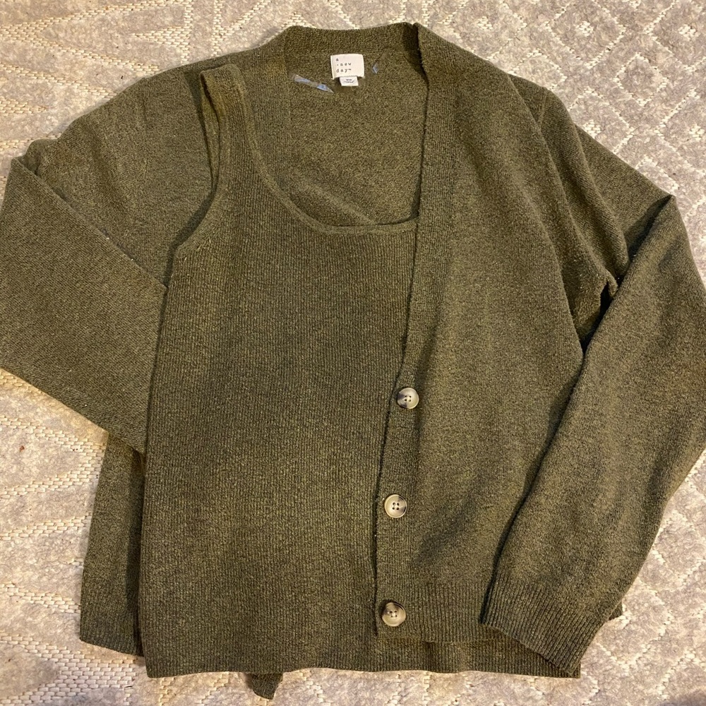 Only worn once! a new day sweater set. Olive green.